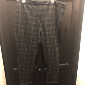Women’s trousers